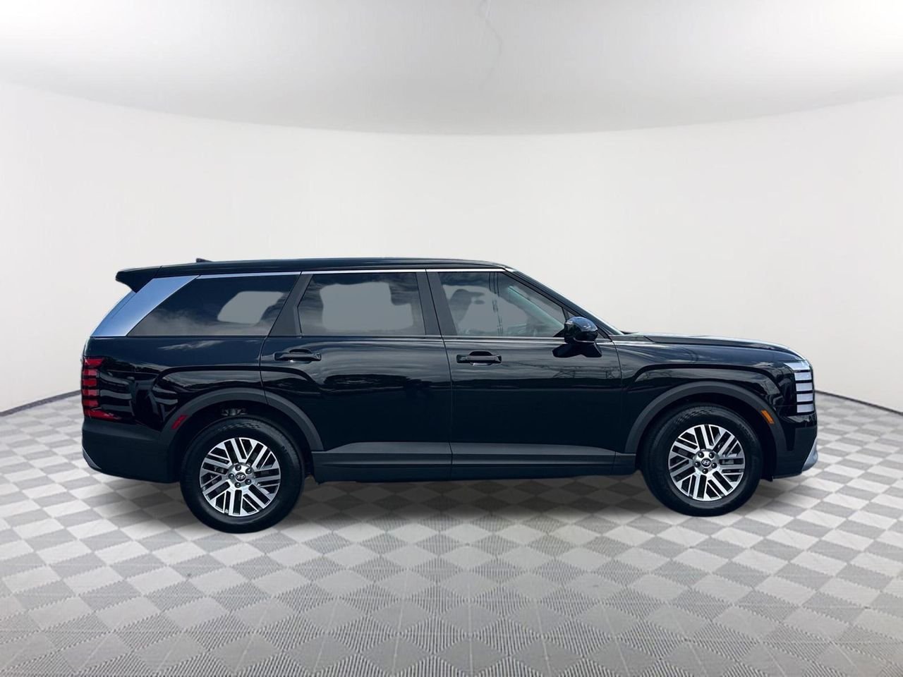New 2026 Abyss Black Pearl Hyundai SE image 4