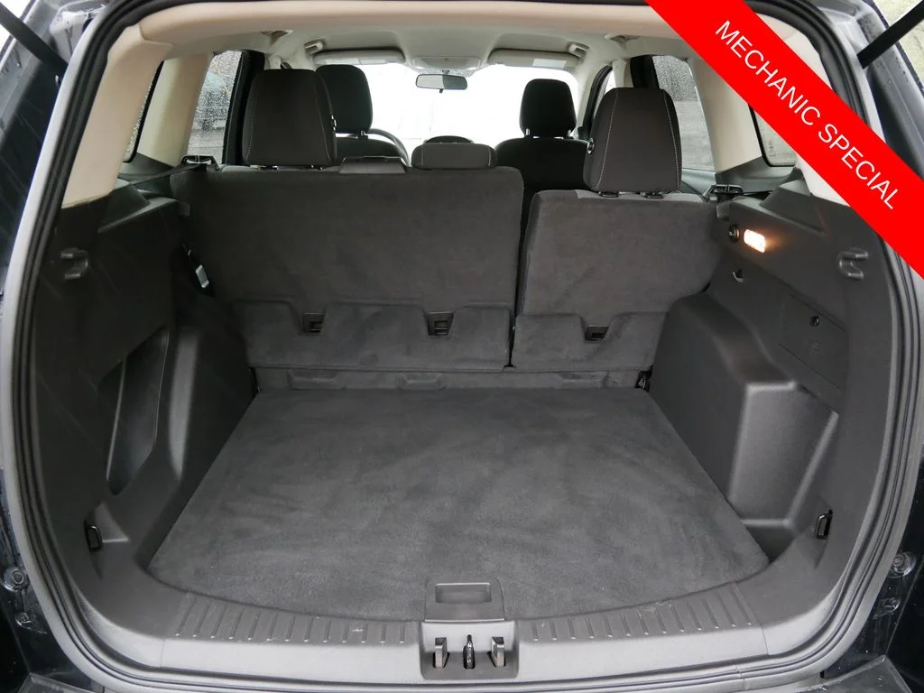 Used 2018 Black Ford SE image 10
