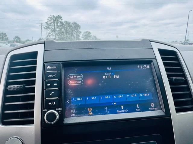 Used 2019 White Nissan SV image 18