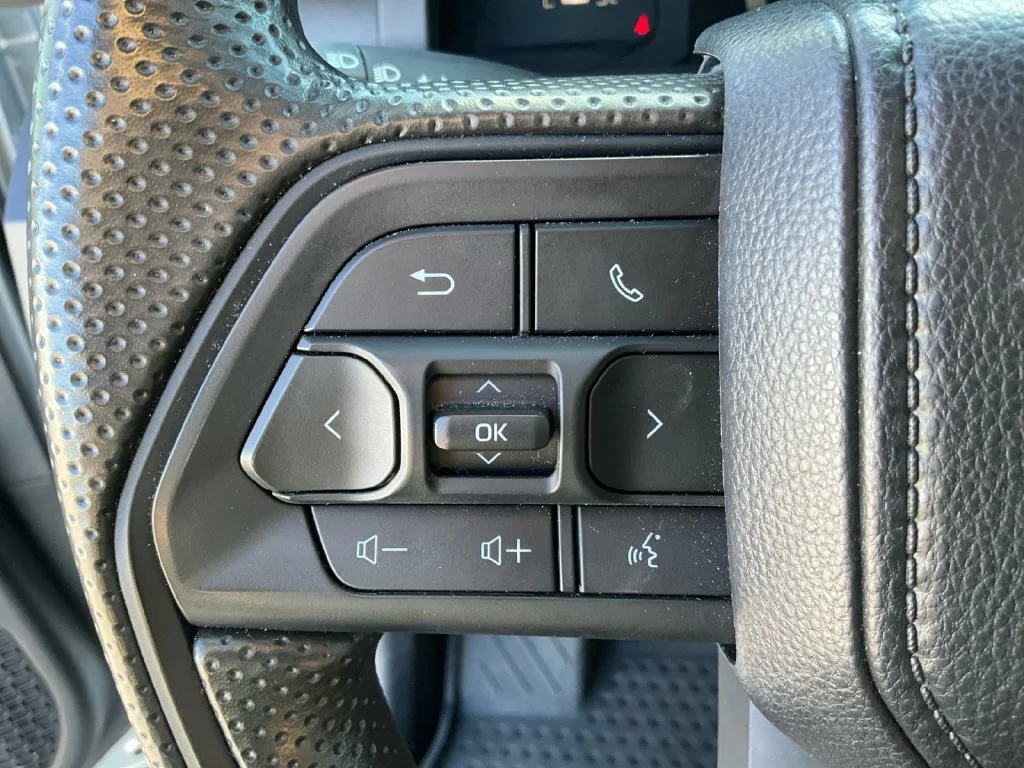 Used 2025 Silver Toyota SR image 28