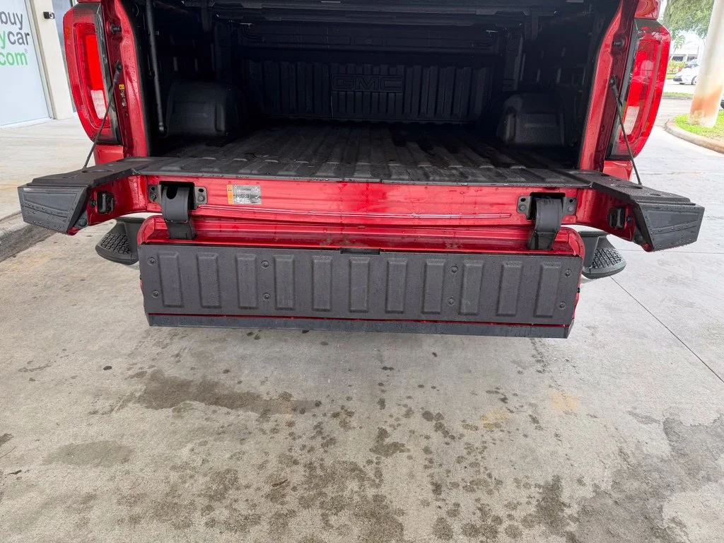 Used 2021 Red GMC SLT image 40