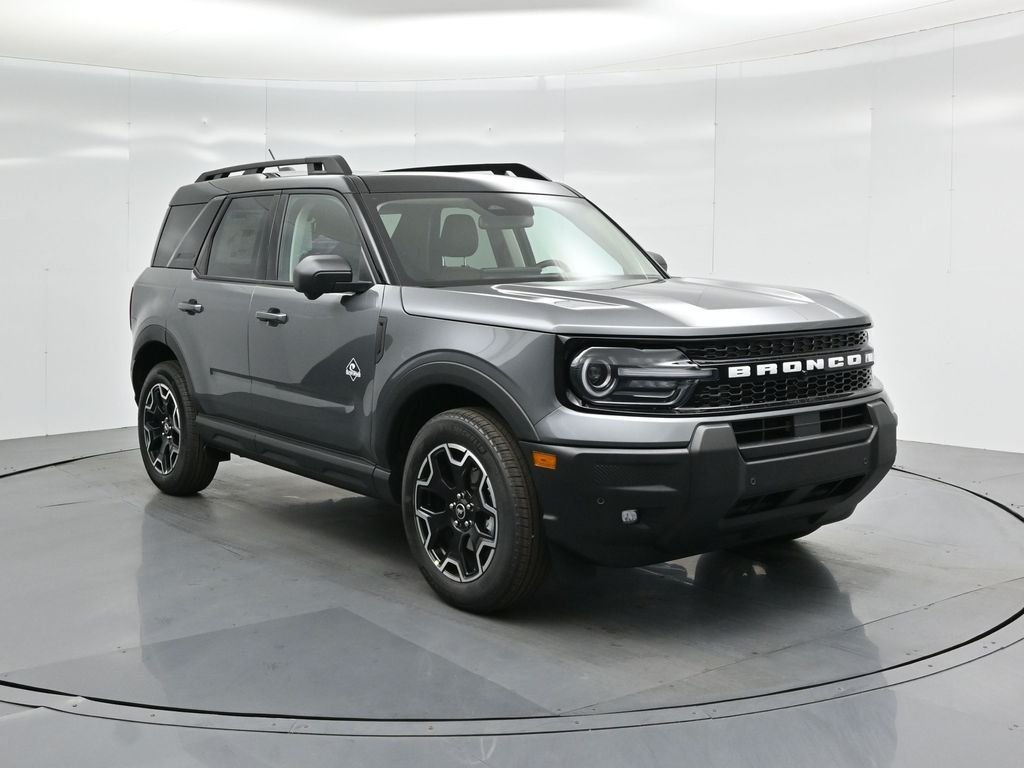New 2025 Carbonized Gray Metallic Ford Outer Banks image 58