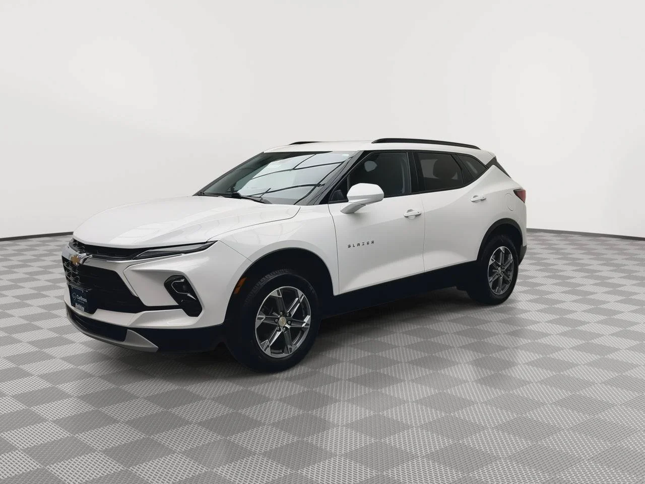 Used 2023 Summit White Chevrolet 2LT image 38