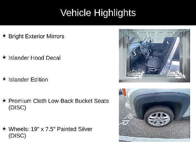 Used 2021 Silver Jeep Latitude image 24