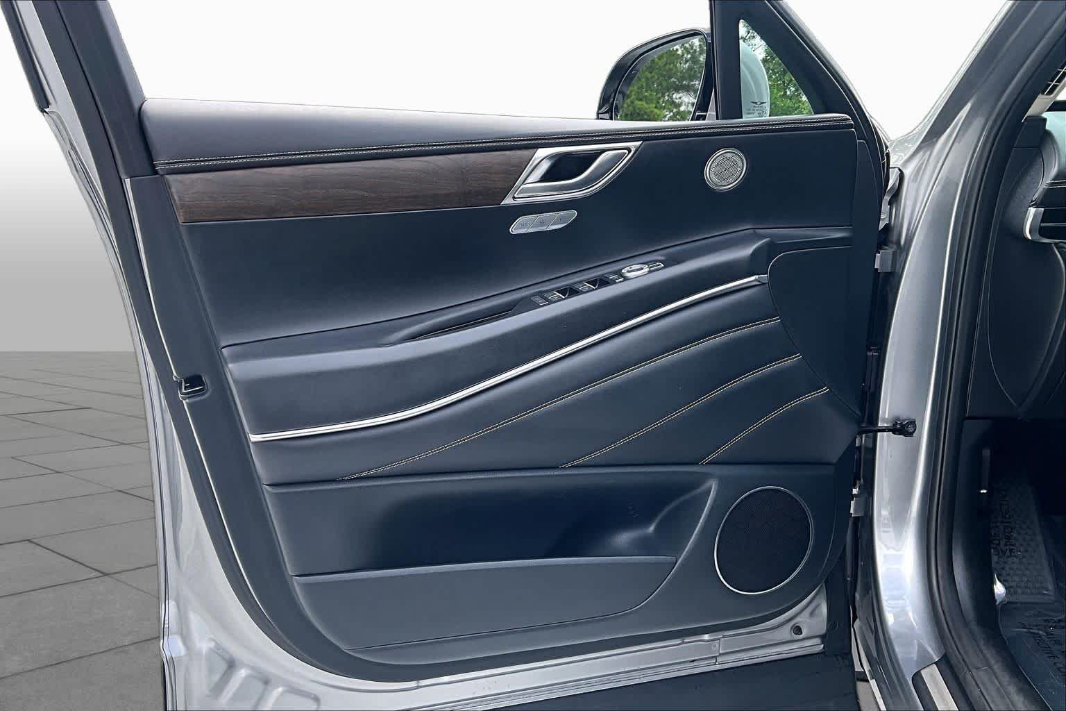 2024 GENESIS GV80 Standard - Photo 43