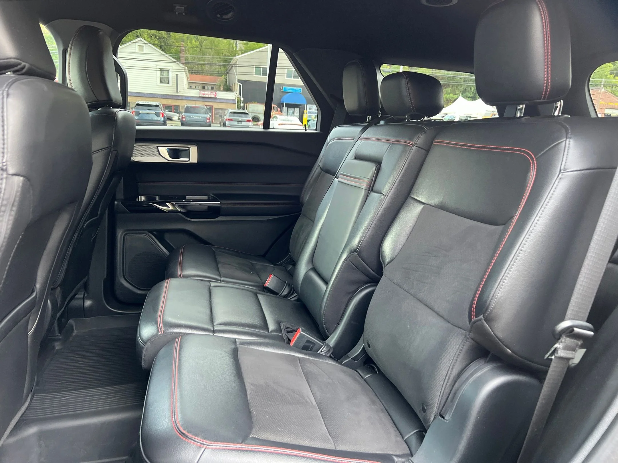 Used 2023 Black Ford ST-Line image 26