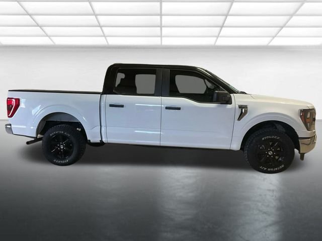 2023 Ford F-150 XLT photo 4