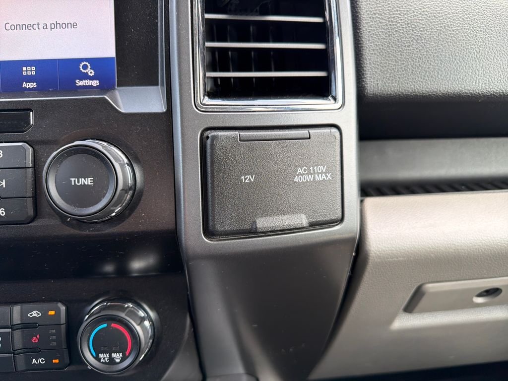 Used 2020 Stone Gray Metallic Ford XLT image 27
