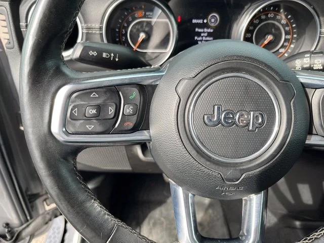 Used 2018 Silver Jeep Sahara 4x4 image 30