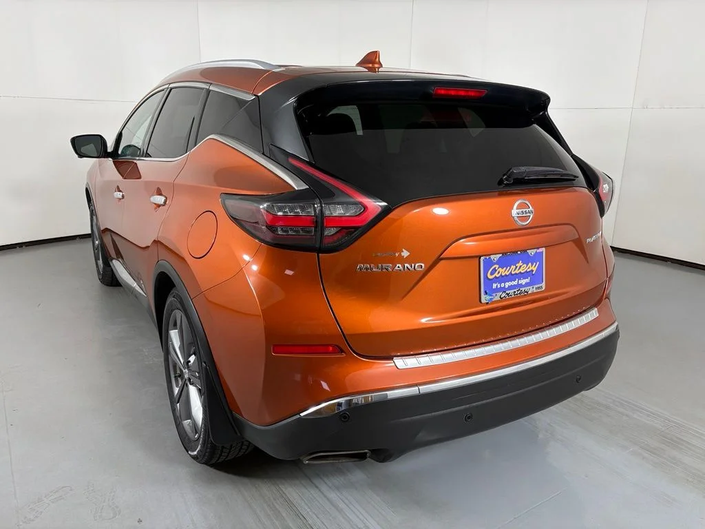 Used 2019 Orange Nissan Platinum image 6