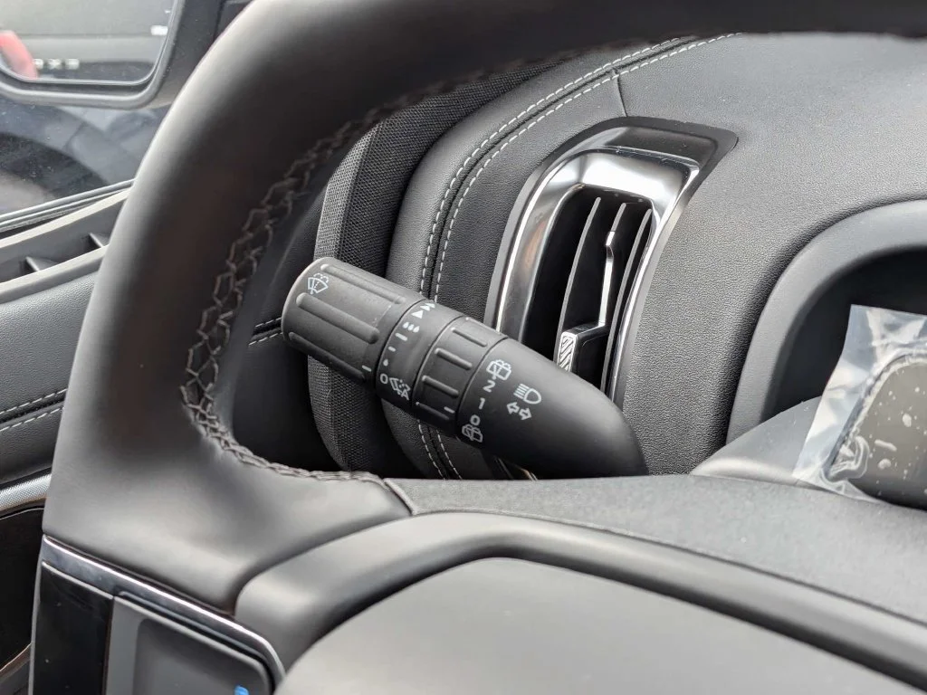 New 2027 Dark Matter Gray Metallic Ford MAX Platinum image 24