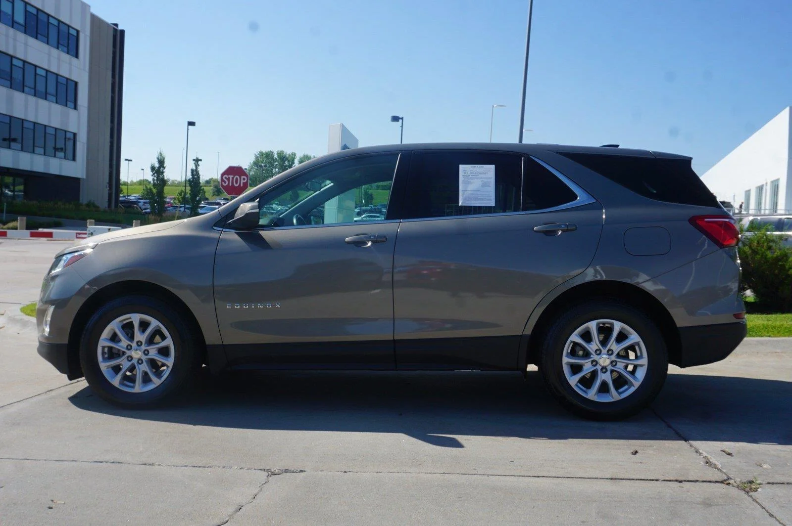 Used 2018 BEIGE Chevrolet LT image 27