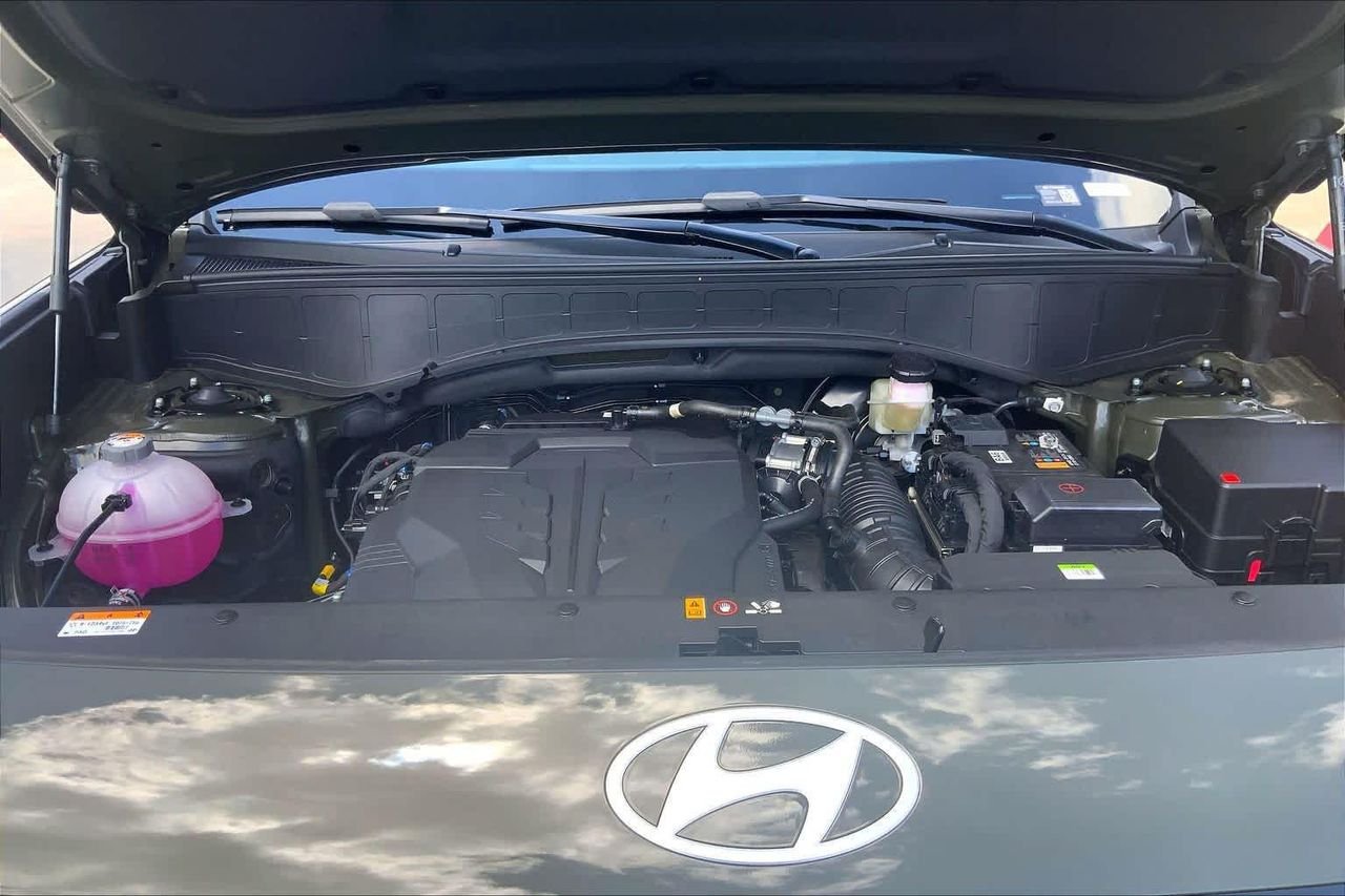 New 2026 Titan Green Hyundai SEL Premium AWD image 16