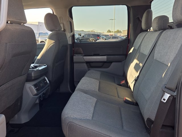 Used 2021 Red Ford XLT image 13