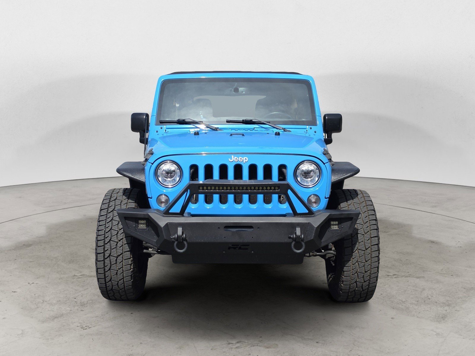 Used 2017 Chief Clearcoat Jeep Rubicon image 7