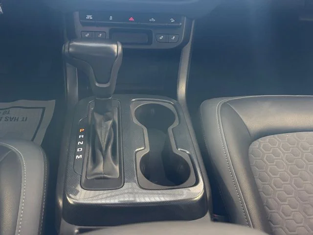 Used 2016 White Chevrolet Z71 image 6