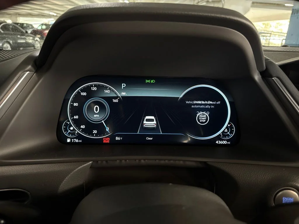 Used 2022 Blue Hyundai SEL Plus image 7