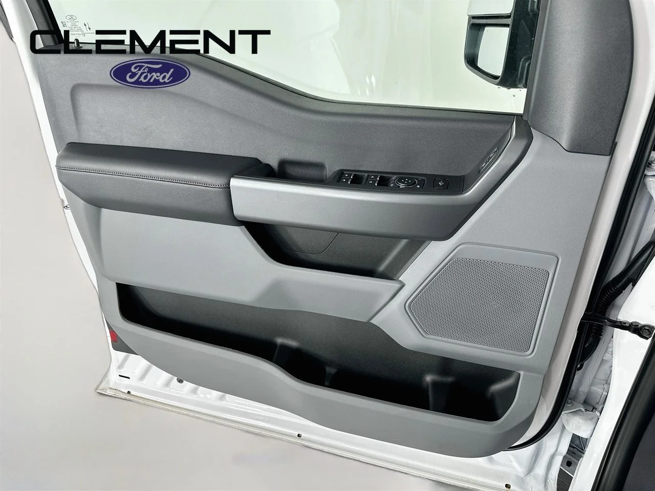 New 2026 Oxford White Ford F-350® XLT image 24