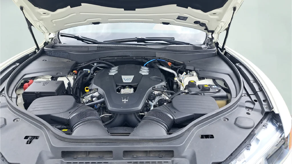Used 2022  Maserati GT image 26
