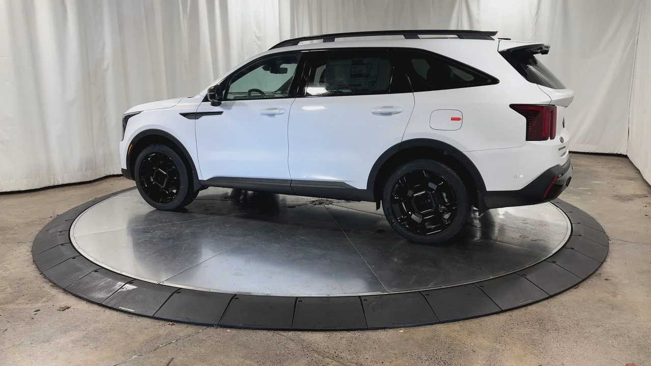 New 2026 White Pearl Kia X-Line SX Prestige image 6