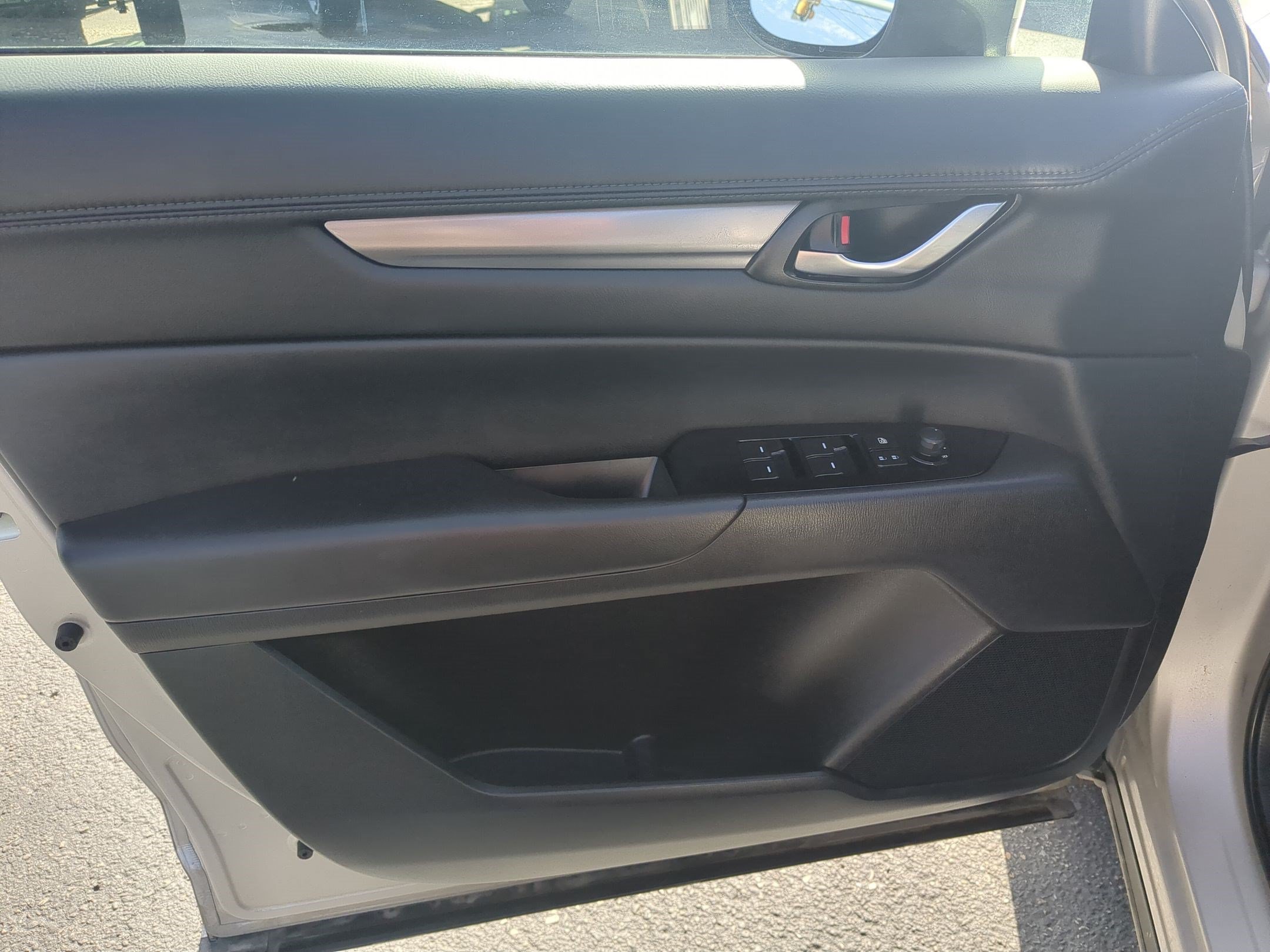 Used 2025 Platinum Quartz Metallic Mazda 2.5 S Select Package image 13