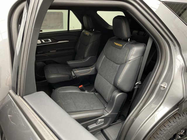 Used 2026 Carbonized Gray Metallic Ford Tremor image 13