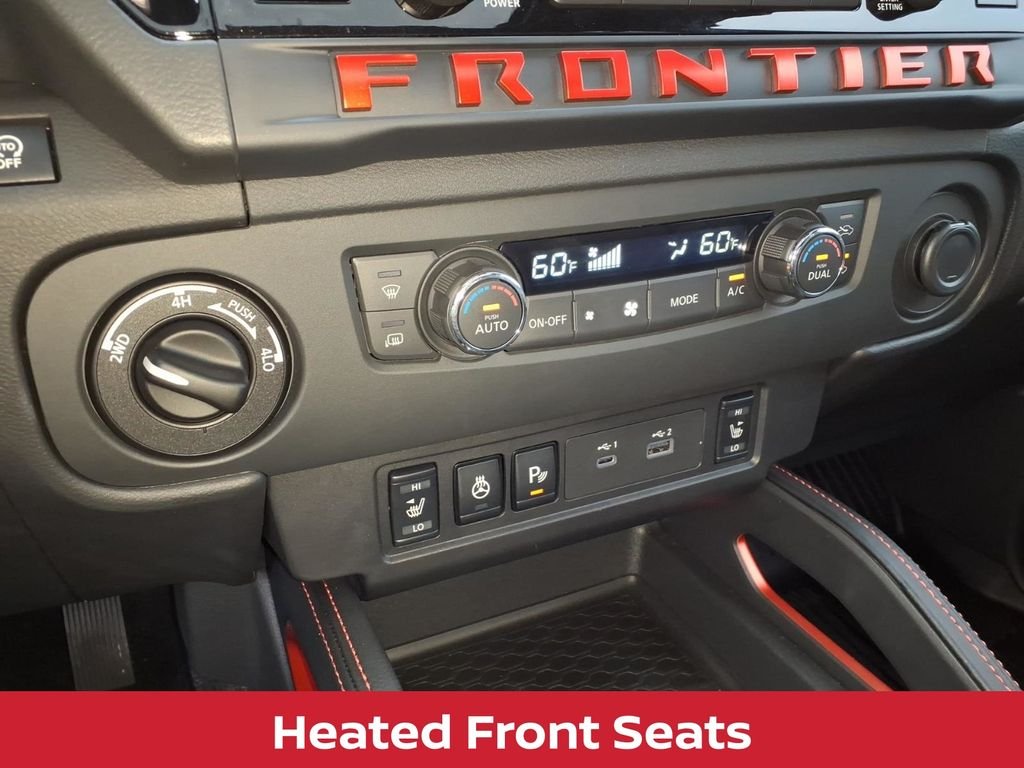 Used 2025 Super Black Nissan PRO-4X v6 LONG BED PREMIUM W/LEATHER & SUNROOF image 11