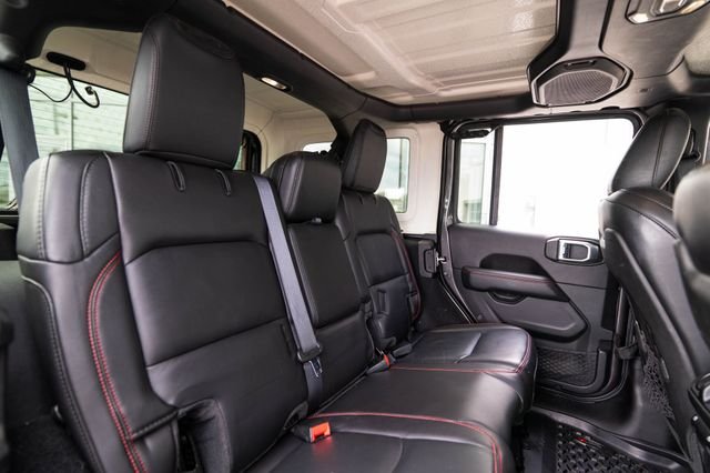 Used 2019 Crystal Metallic Jeep Unlimited Rubicon image 34