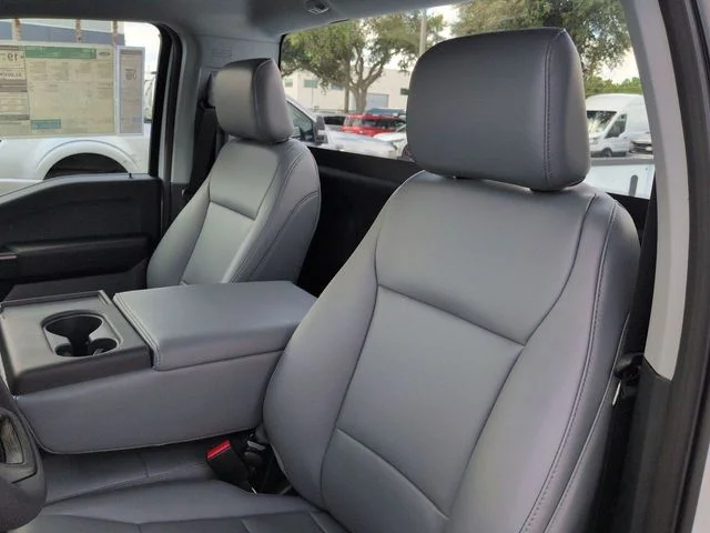 New 2026 Oxford White Ford XL image 16
