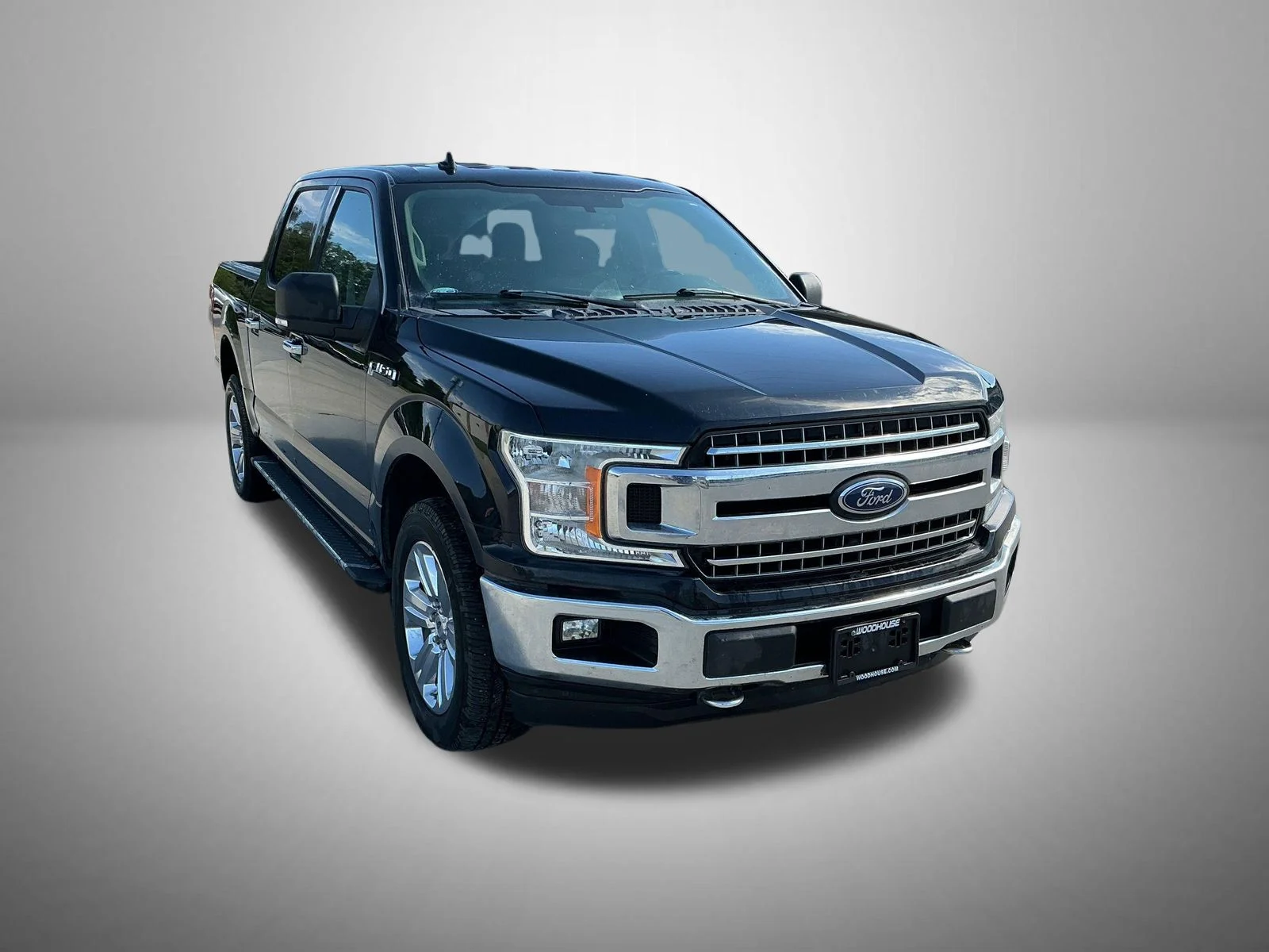 Used 2018 Black Ford XLT image 3