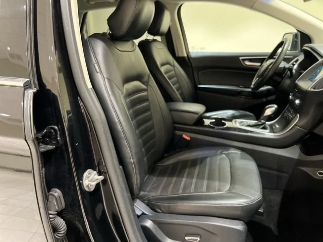 2016 Ford Edge SEL - Photo 24