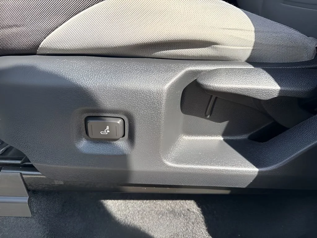 Used 2025 Celestial Silver Toyota SR image 11