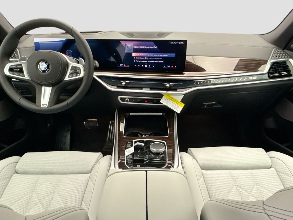 Used 2026 Gray Metallic BMW xDrive40i image 14