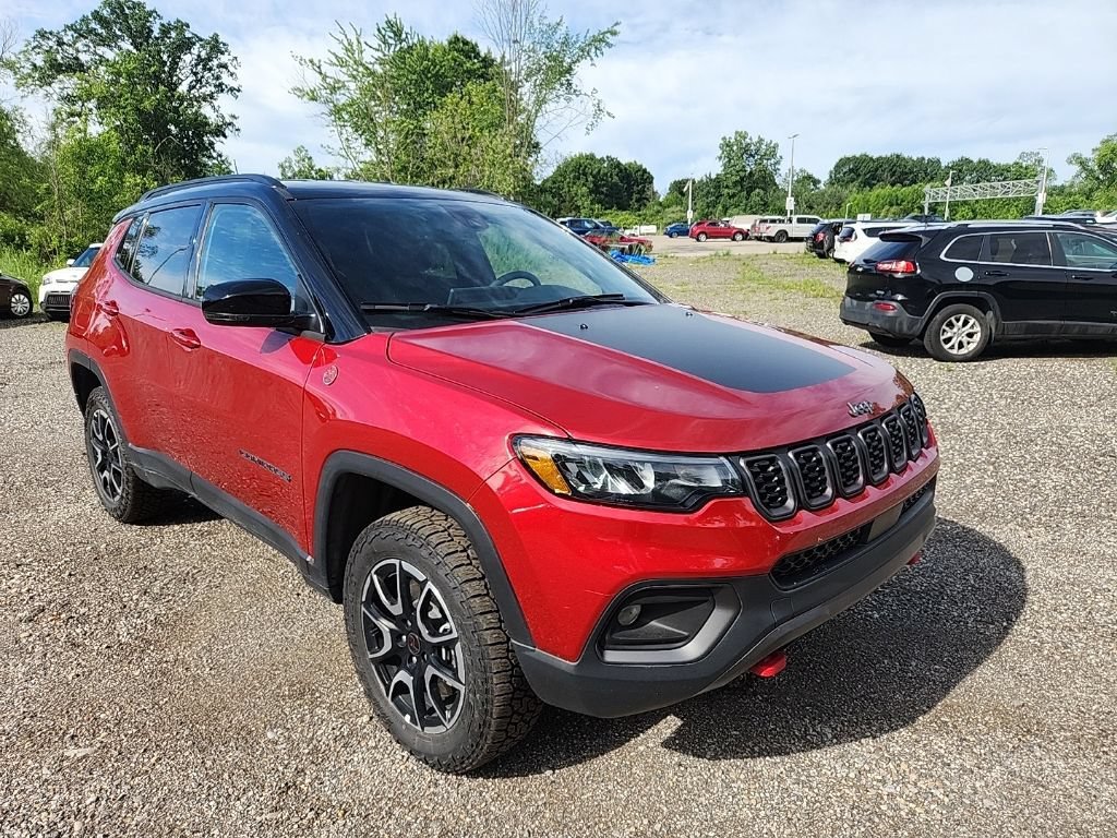 2025 Jeep Compass Trailhawk 4X4's photo