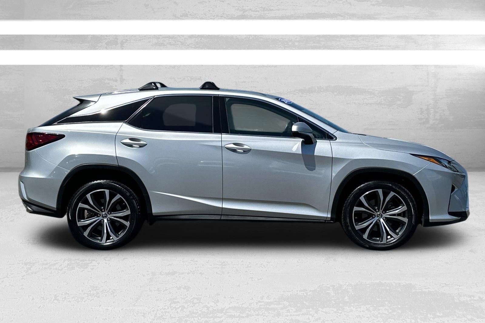 Used 2019 Silver Lexus 350 image 3
