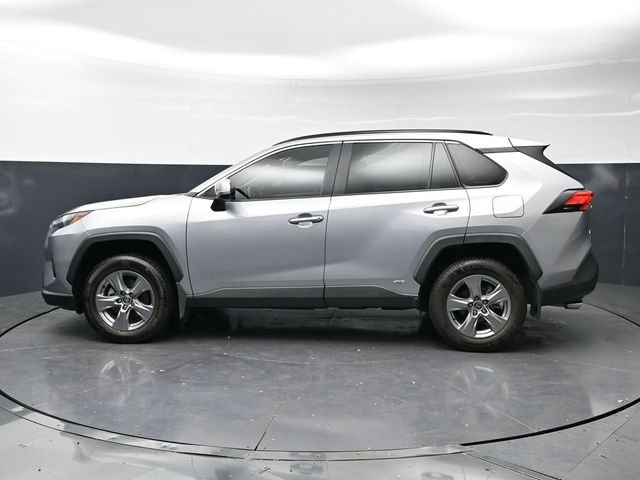 2023 Toyota RAV4 XLE - Photo 9