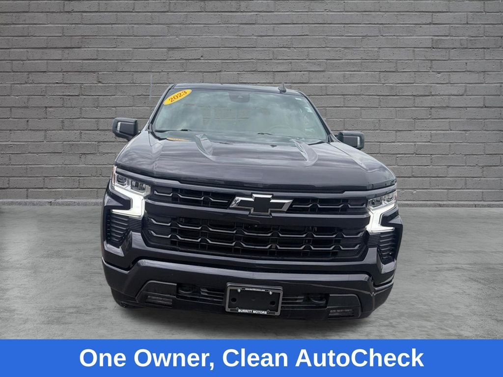 Used 2023 Gray Chevrolet RST image 2