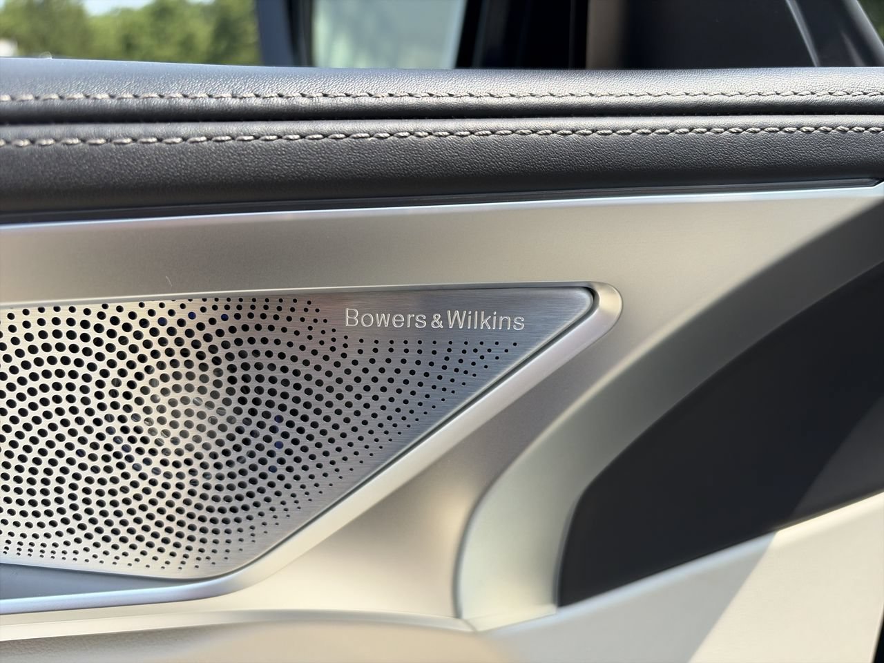 Used 2025 Skyscraper Grey Metallic BMW M850i xDrive image 20