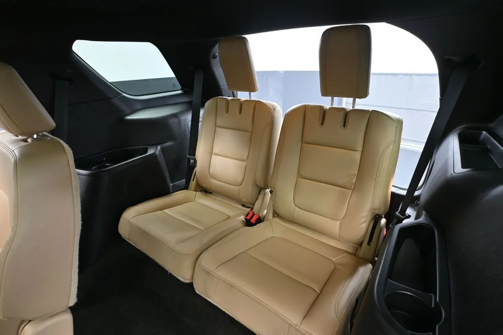 Used 2017 Red Ford XLT image 45