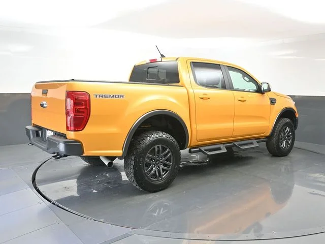 Used 2021 Orange Ford Lariat image 7