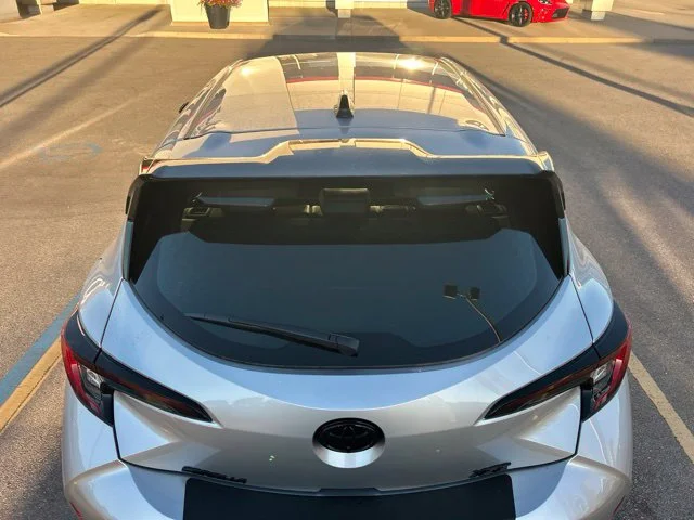 New 2027 Classic Silver Metallic Toyota  XSE image 4