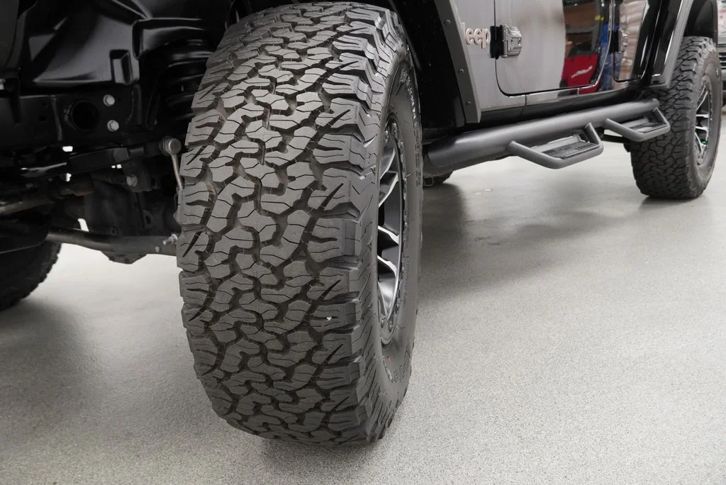Used 2023 Black Jeep Rubicon 392 image 23