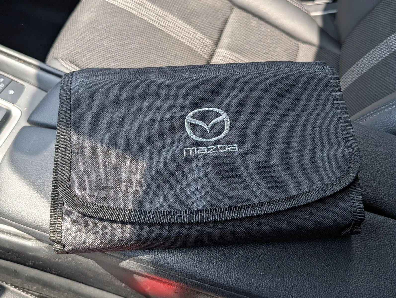 Used 2025 Jet Black Mica Mazda 2.5 S Preferred Package image 37