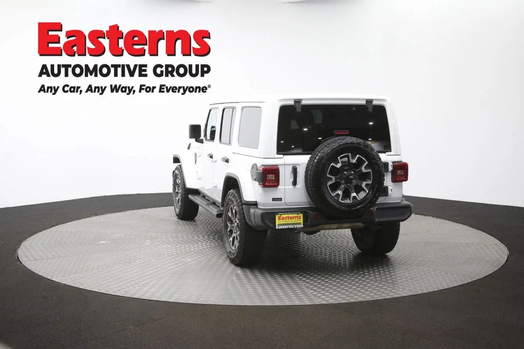 Used 2024 White Jeep Sahara image 65