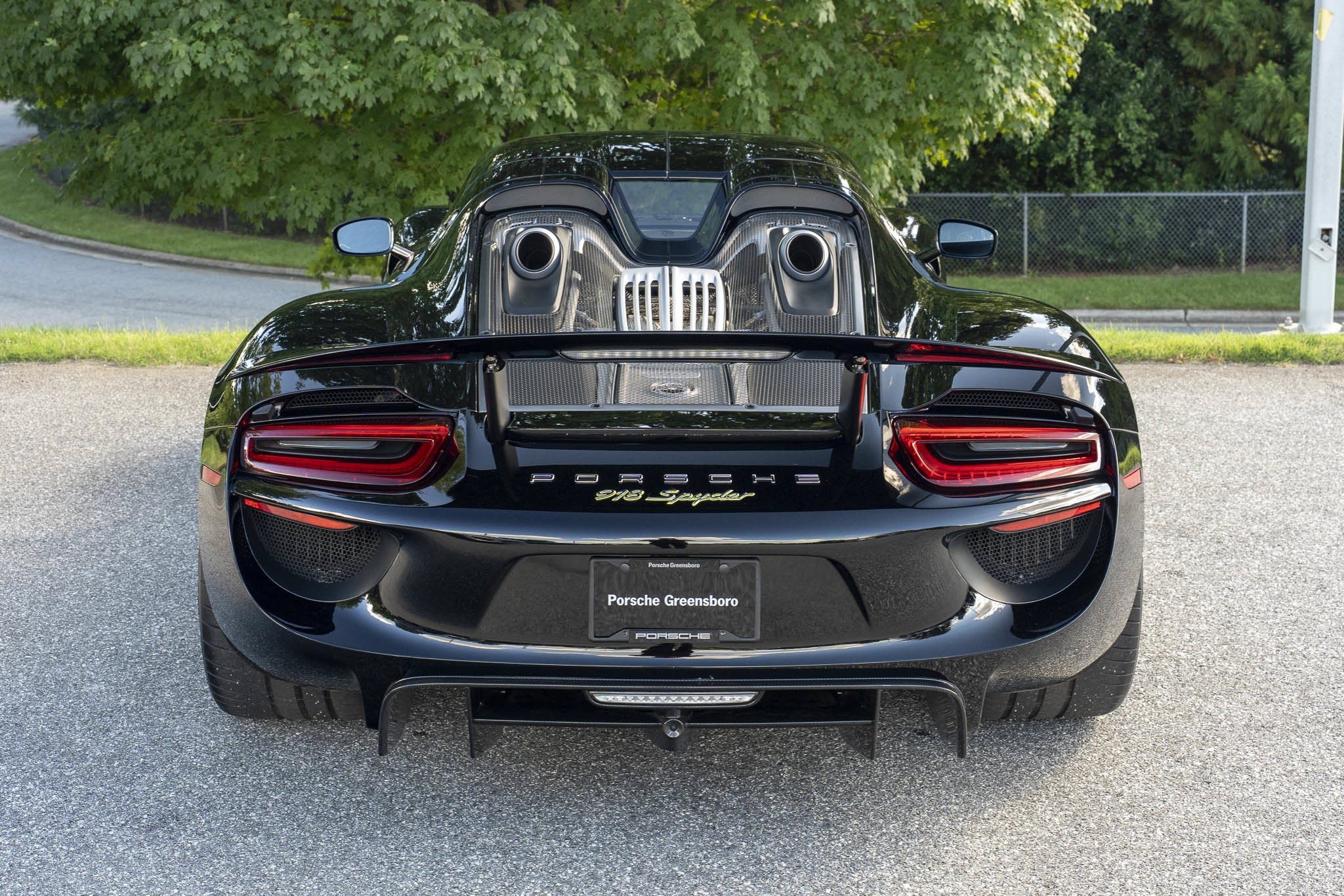 Used 2015 Black Porsche  image 6