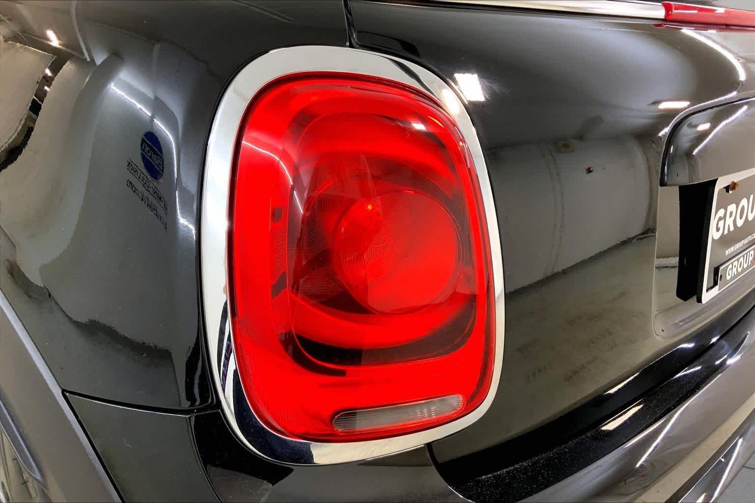 Used 2021 Midnight Black Metallic MINI Cooper S image 28