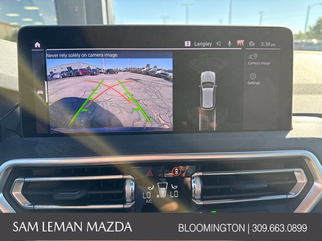 Used 2022 Gray BMW xDrive30i image 6