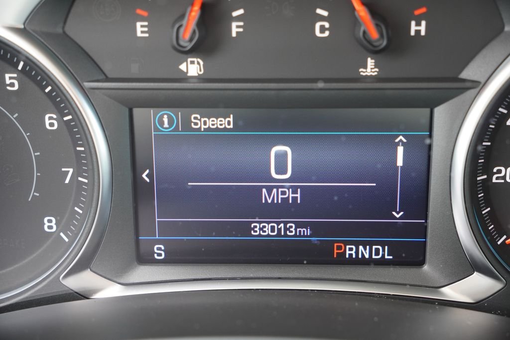 Used 2023 Sterling Gray Metallic Chevrolet LT image 7