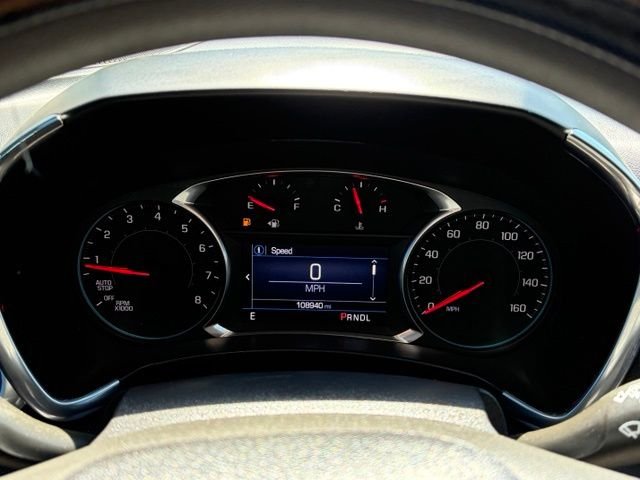 Used 2019 White Chevrolet LT image 18