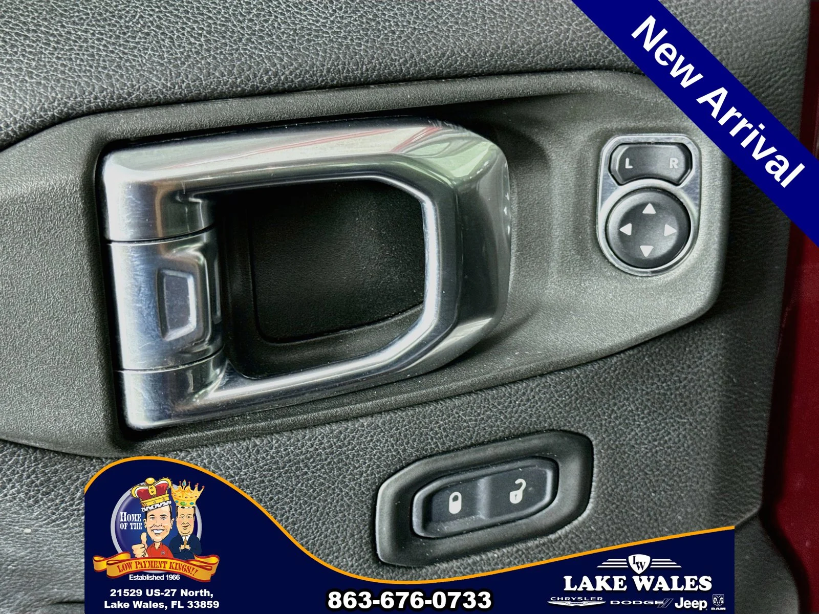 Certified Used 2021  Jeep Overland image 18